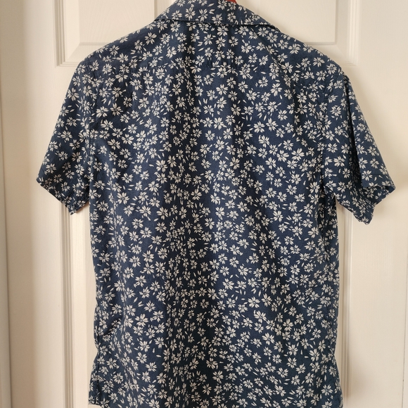 Men’s Billabong Blue Floral Casual Button Down Shirt - Picture 2 of 3